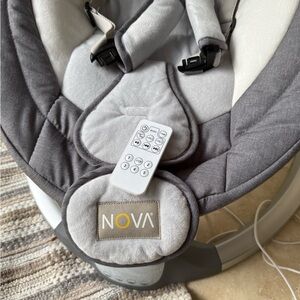 Nova Baby Swing with Remote